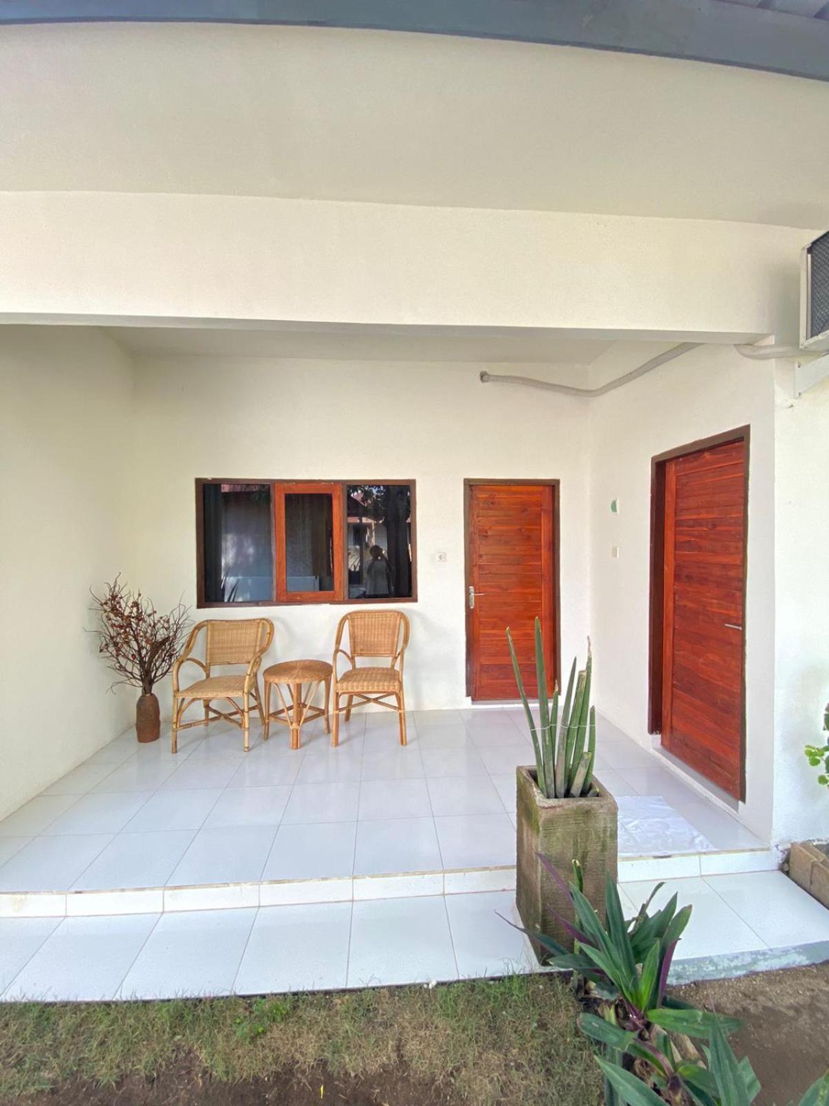 Efrata Villa Gili Air Exterior photo